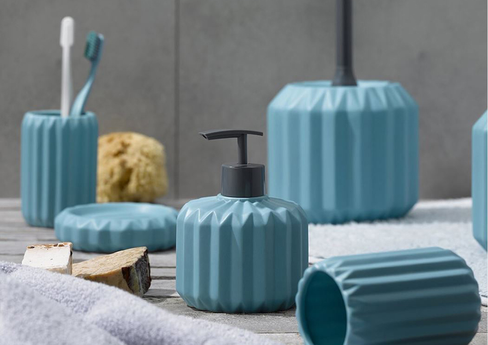 Bathroom Accessories Image